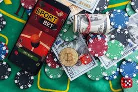 Người chơi Việt Nam trải nghiệm slot online nổ hũ trên điện thoại di động